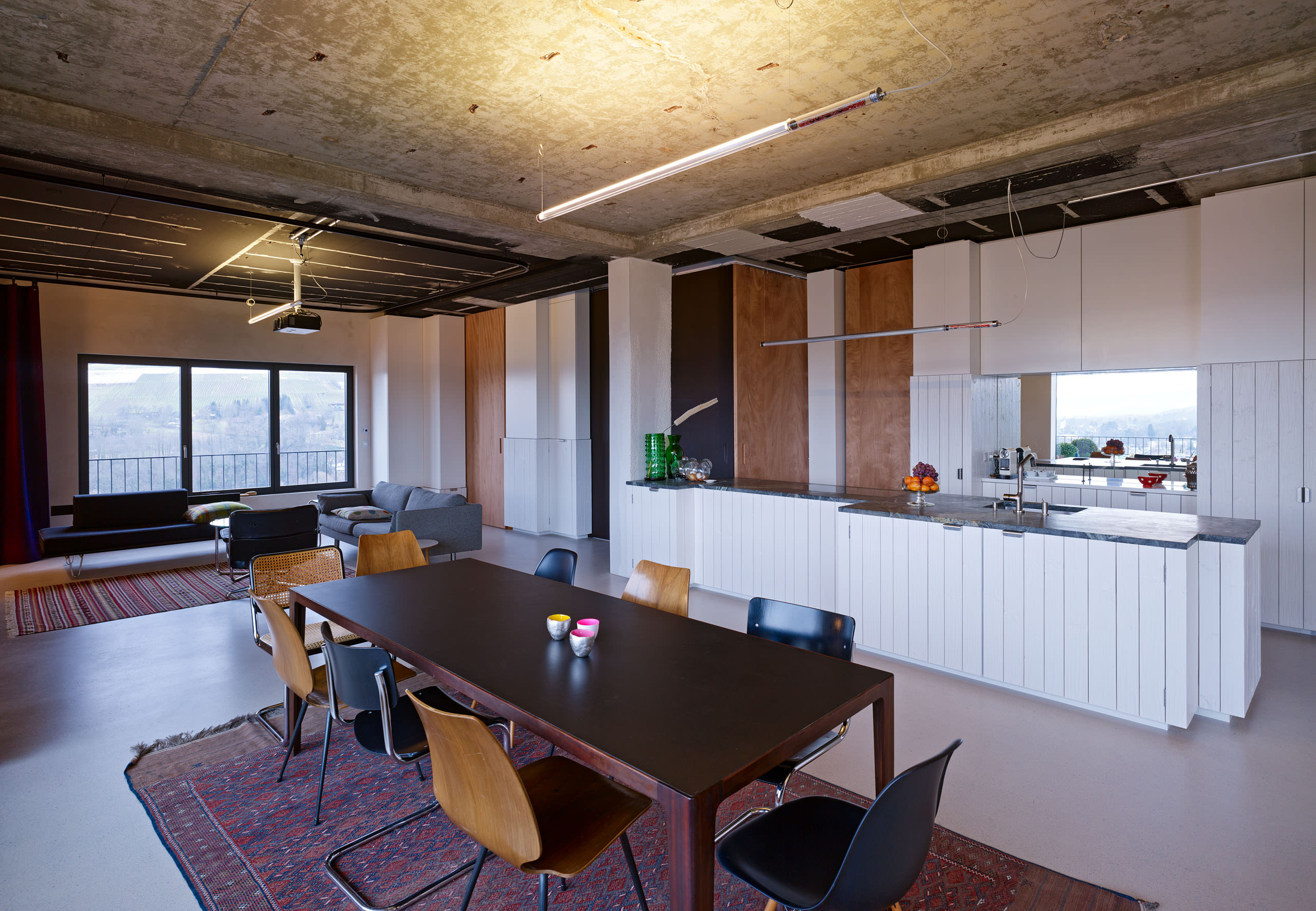 E12412 036542p j2560